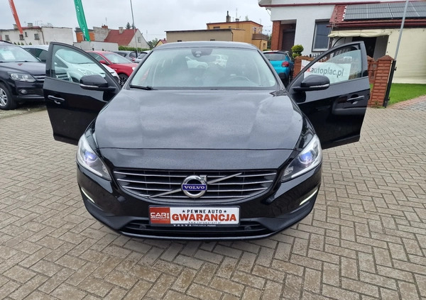 Volvo V60 cena 44900 przebieg: 207000, rok produkcji 2015 z Zduny małe 781